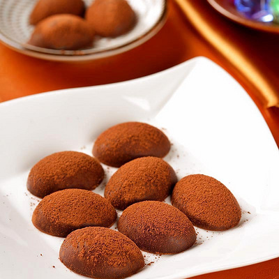 乐奈 包邮威曼郎姆酒松露巧克力600g礼盒装 进