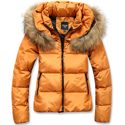 异惑 新款女式羽绒外套 韩版精品大毛领短款女