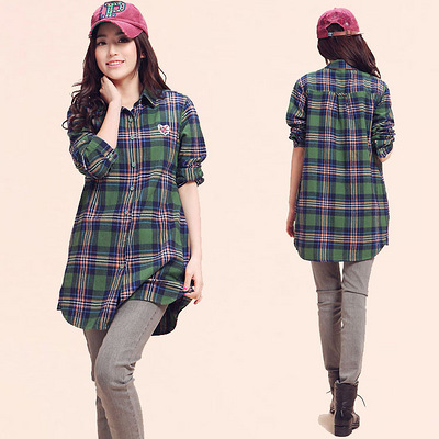 2013新款女式韩版宽松休闲格子长袖衬衣中长