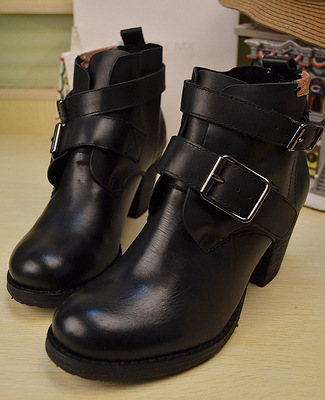 2013春秋圆头女高跟靴粗跟欧美皮带扣踝靴皮