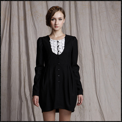 秋装新款中长黑色风衣 设计师品牌修身裙式风