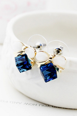 韩国新款直送 高档奥地利水晶方块猫眼宝石蝴