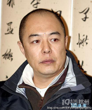 皇阿玛张铁霖于2004年陷经济纠纷,被批是"老赖","皇阿玛"张铁林因拒绝