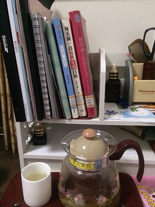 一杯茶,一本书,淡然过六一,节日快乐!