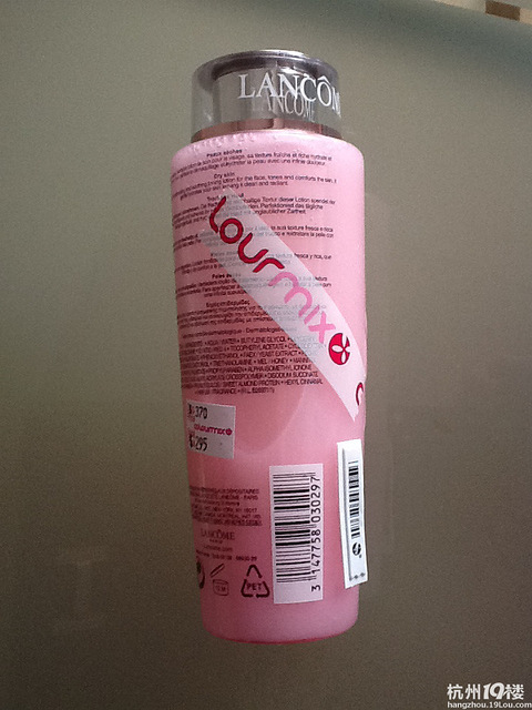 兰蔻粉水400ml假货爆光图(2012版本最新最近
