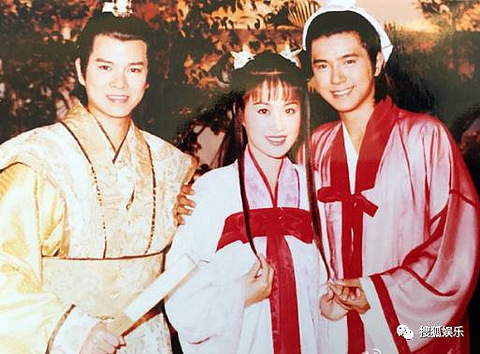 《梁山伯与祝英台》,梁小冰饰演祝英台