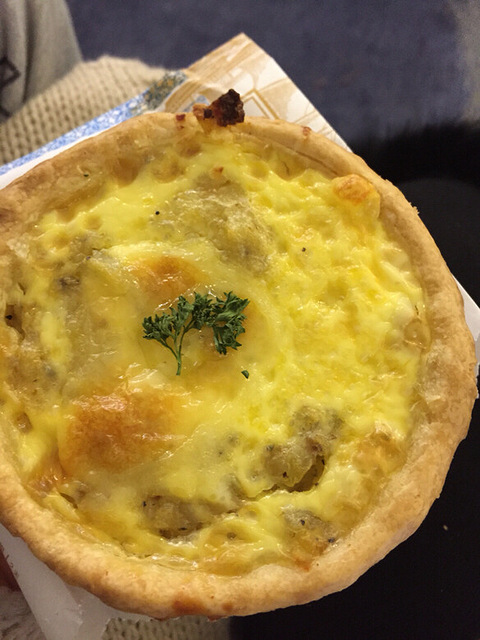 莉莲蛋挞 据说是澳门的一个蛋挞品牌,现在