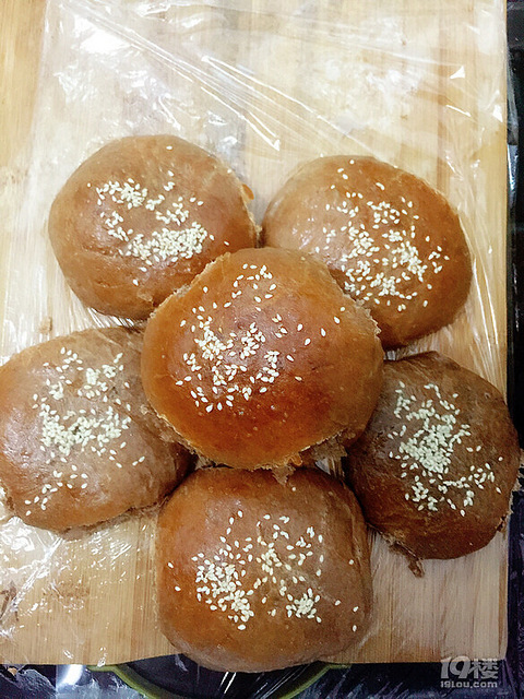 第一次做中种面团,冰箱发酵了17个小时,