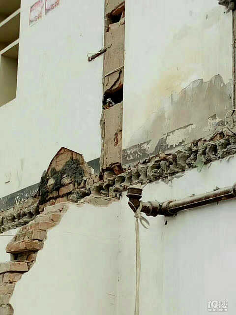 不合法律程序,强制停水停电,强拆