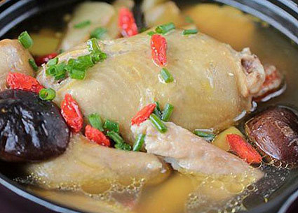 清炖鸽子汤