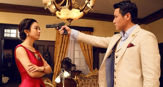 赵丽颖陆毅见面会 一起见大咖还能看最高端的