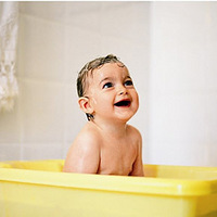 ��Ӥ��������ͼ�⣺���ְ�����θ���������ϴ�裿