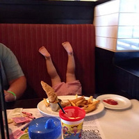 �������������ĸ�Ц���֣�ֻ�ǲ�֪�����ǿ���ʲô���ܣ�