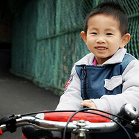 ��¼��ĵ��ε�~У԰�ﳵ