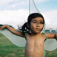 �����ڶ��챻�����̵�Ů����7����Ҹ��Ļ��ţ�ֻ���и��ðְ�