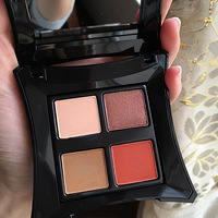illamasqua ɫӰLook Fantastic+ɹױƷ