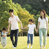 ����ؼ�����ĳ�����ɫ��ȫ�Ҹ�