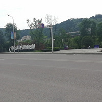 ���ʺϹ�������ˣ�Ĺ�԰��