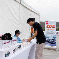 �������Լݡ������ղ�ȫ��С��SUV���͡�������ɲ�����ǰ���