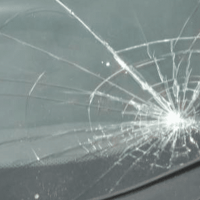 4S���³�ͣ���������ң������