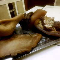 ��Ƥţ����������װ�ڹ���