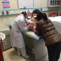 ��ҹ�賿�������ͯҽԺ�����˱�����������һĻĻ......
