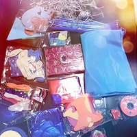 ����һ�˸����Ӿٰ���һ�����ջ�