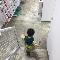 ���ֲݵĶ�ͯд�棬�Ҽ�happy��Ҳ����һ����ֱ������