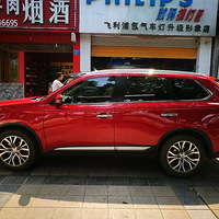 51û�¶������������˸�ױ��·��ż�����밵�ţ���~~~�εΣ�