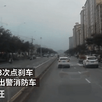 ˽�ҳ�3��ɲ�������ӱ�ͣ����������