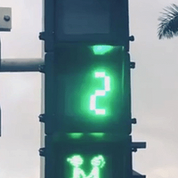 �������ȸ����̵ƶ�������������·�ˣ�����