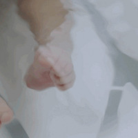 ���Ӹ������磬������ҹ����ң����ĵ��������Ʒ�������ġ�