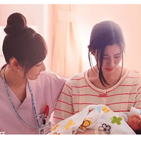 ����ӱ����������������Ů������ƭ�֣���Ϊĸ���