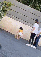 ��׬һ��������򣬽���ͯģ���ӵġ�ħ�á�����