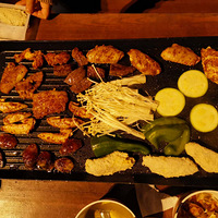 �ɽ�����԰�Ա��Ǹ�¥�̣�ҹ����ĺÿ�����