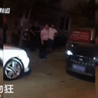 2��4�ˣ�������ɯ����Ů˾�����ݣ�������ײ�ɣ�˲���ճɻ���