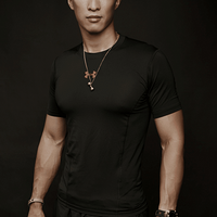 �˶����̼������̬�ȣ���ʱ�и����ǳ���