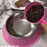 �Լ�ι��������ι��������һ�����ӵľ���