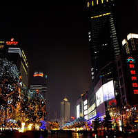 ɳƺ������С�ɻ�������ʵ�����ƴ�������ĸ�ѧУ��ţ��