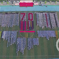 ��䲻�ϣ�������СѧУ���ǵĿ�ѧ�´ǡ�ѧУ������