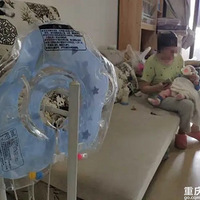 ����һӤ���ڼ�ʹ��������ӾȦ������ը��С����������