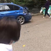 �������С��һ����������Ұ����ײ�˱������ѿ��С��ײ��һƬ