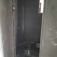 �������̵Ļ�ɫǽש����ˣ���ʲô���ȴ�ʩ��