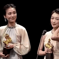 ��˼��ס�ı�������������˯���ڸ�¥��������̫��Ů��