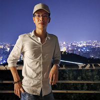 ���ף��ڴ�һλ������欣�����������Ů��