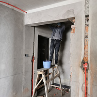 ˮ������ˣ��ڴ���һ���ˡ�