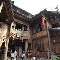 죬