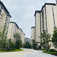 װ���ռ�-���и�