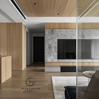 �ɹ�������ȫ͸���������ÿռ����