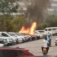 ʹϧͨһγͻȻ𣬳׶